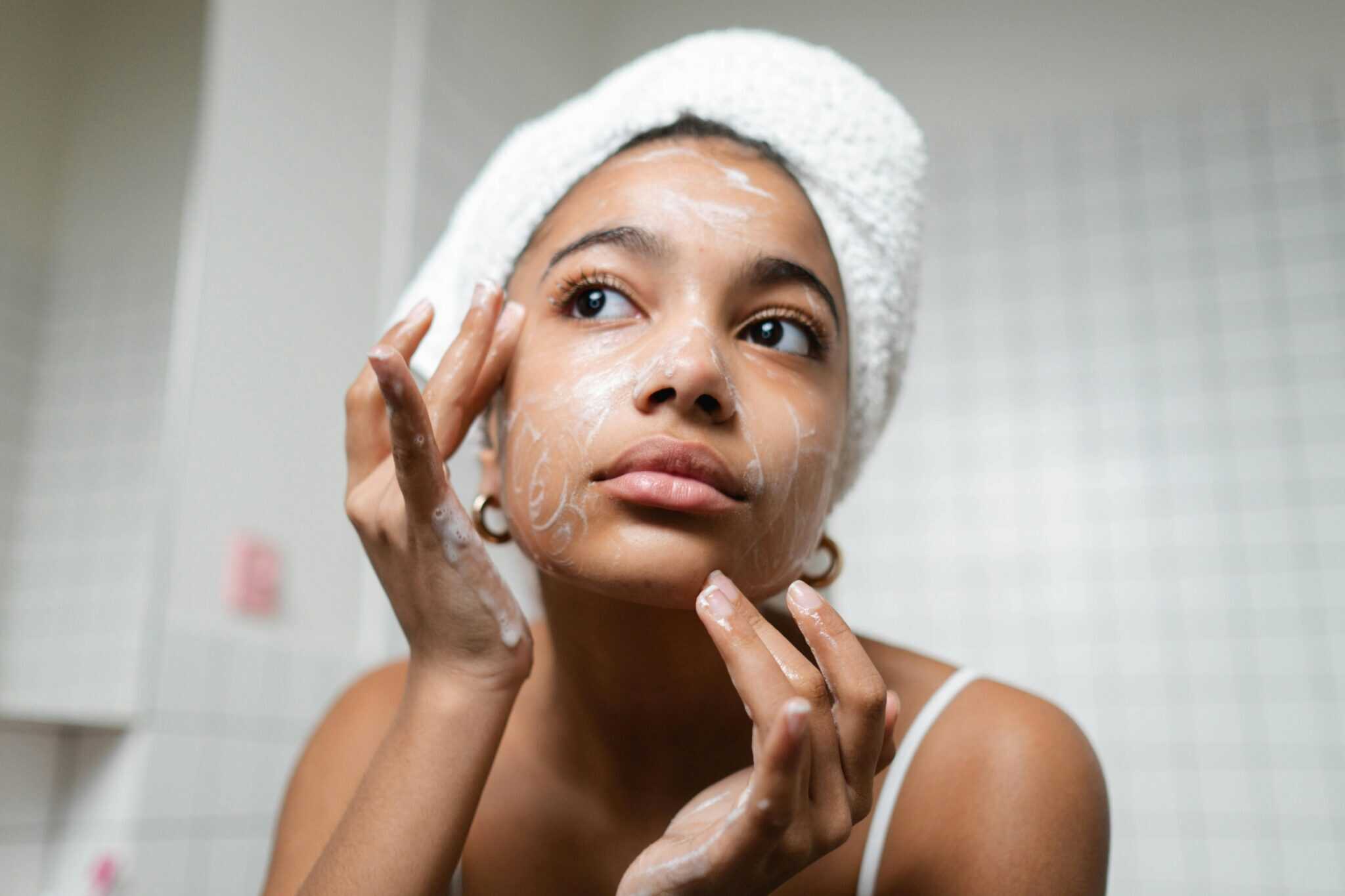 How to Double Cleanse Your Face? The Ultimate Guide