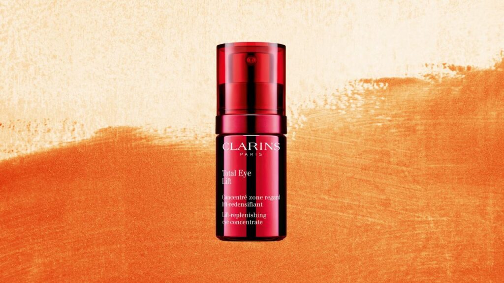 Clarins Total Eye Lift: How to Use It to Brighten & Firm Tired Eyes