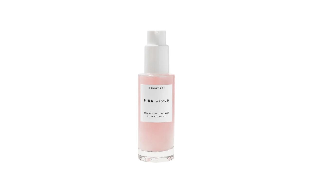 Must-Try Natural Skincare Products for Combination Skin X Herbivore PINK CLOUD Rosewater + Tremella Creamy Jelly Cleanser