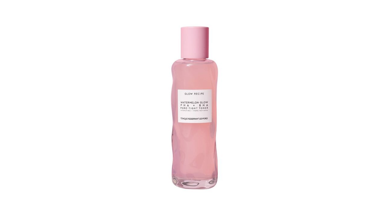 Best Toners for Oily Skin X Glow Recipe PHA + BHA Pore-Tight Toner