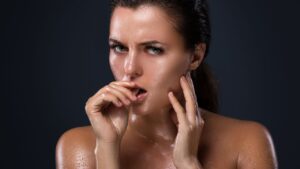 Essential Body Care Routine for Oily Skin: 7 Game-Changing Steps for a Shine-Free Glow