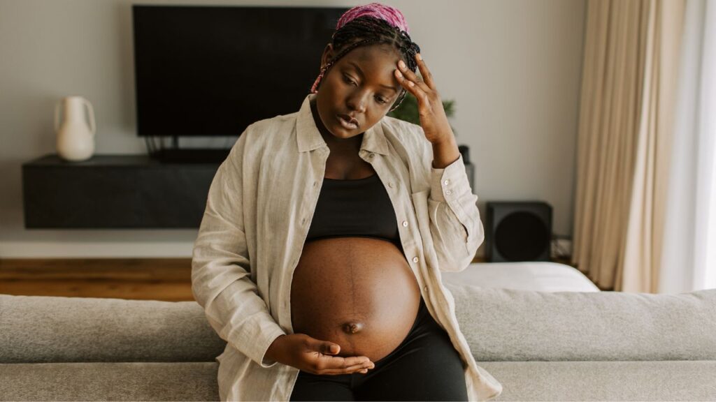 Hair Loss During or After Pregnancy? Here’s How to Avoid or Fix It Naturally