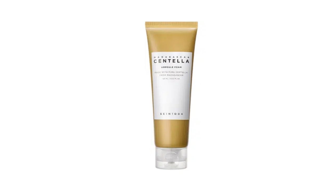 Top 10 delle idee regalo di bellezza per la festa della mamma e guida X SKIN1004 Madagascar Centella Ampoule Foam